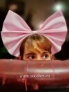 05-Pink-Huge-Bow-Hair-Accessory-for-Girls-www.cocobee.eu__Moment1