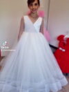 White-dress-Flower-Dress-Cocobee-Shop_Moment1