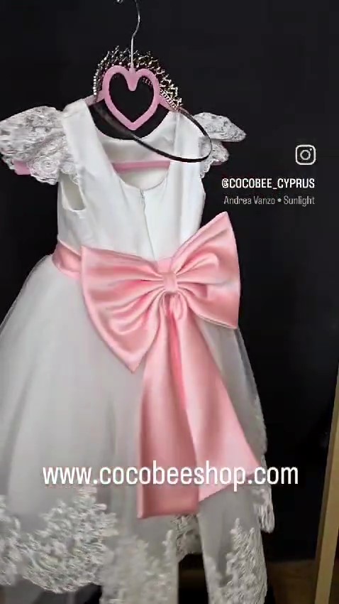 cocobee-Princess Alina White & Pink Christening Set – moment